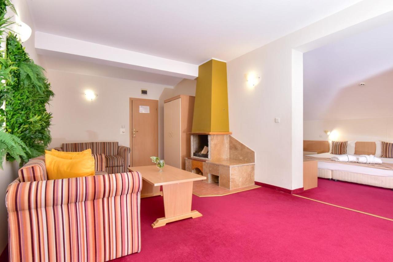 Diva Hotel & Thermal Pool Chiflik Exterior foto